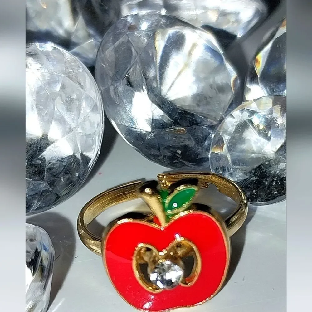 Super cute girls jeweled adjustable ring